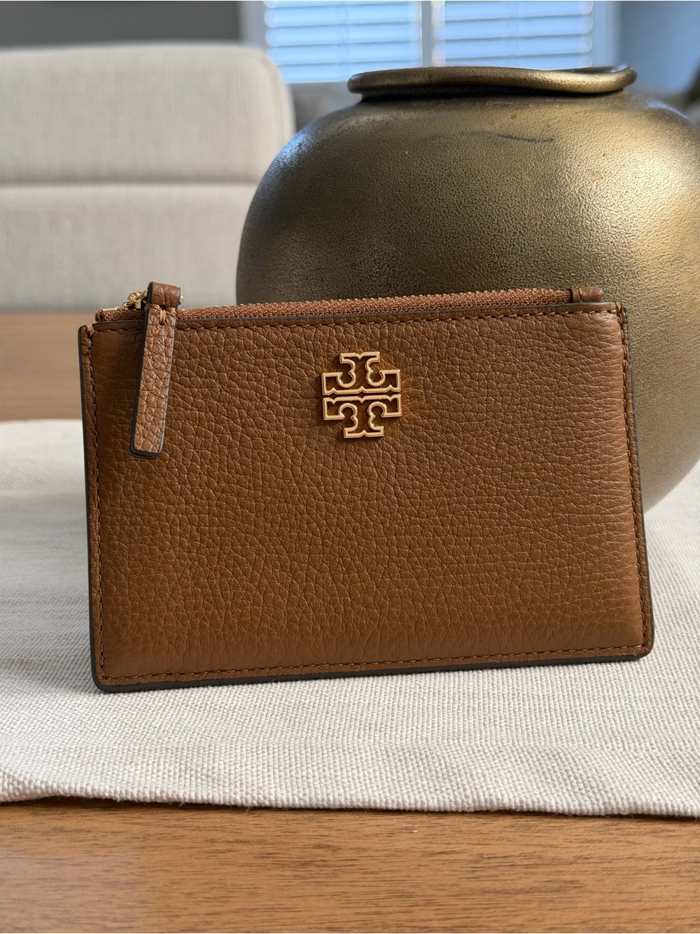 150+!
New TORY BURCH BRITTEN ZIP CARD CASE